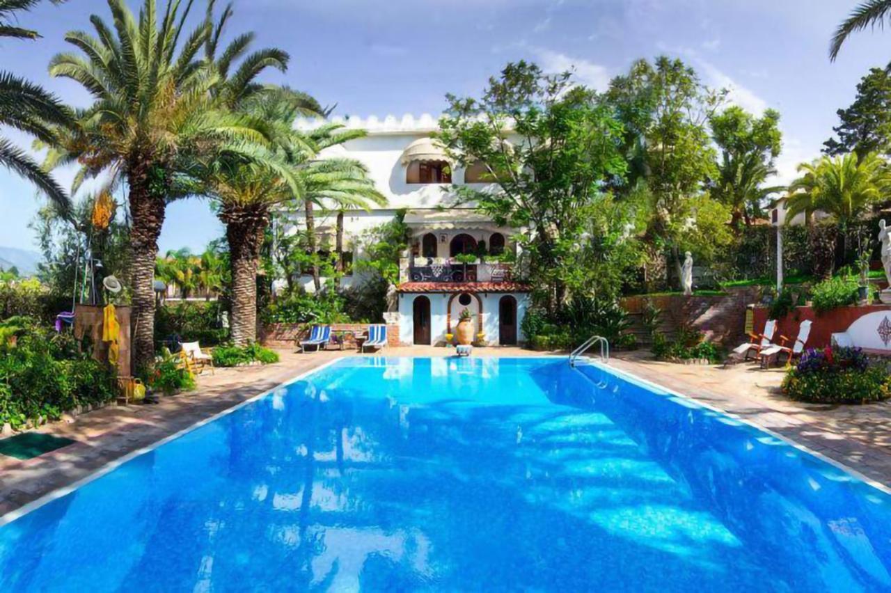Villa Alkantara ตาออร์มินา ภายนอก รูปภาพ